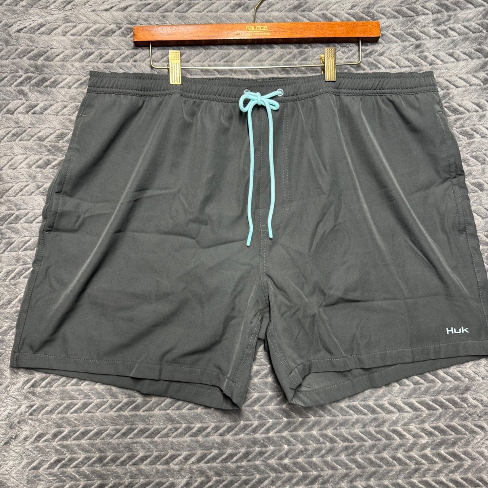 Huk Pursuit Volley XXL‎ Grey NWT 5.5 Inseam Fishing Swim Shorts H2000132 (1973)